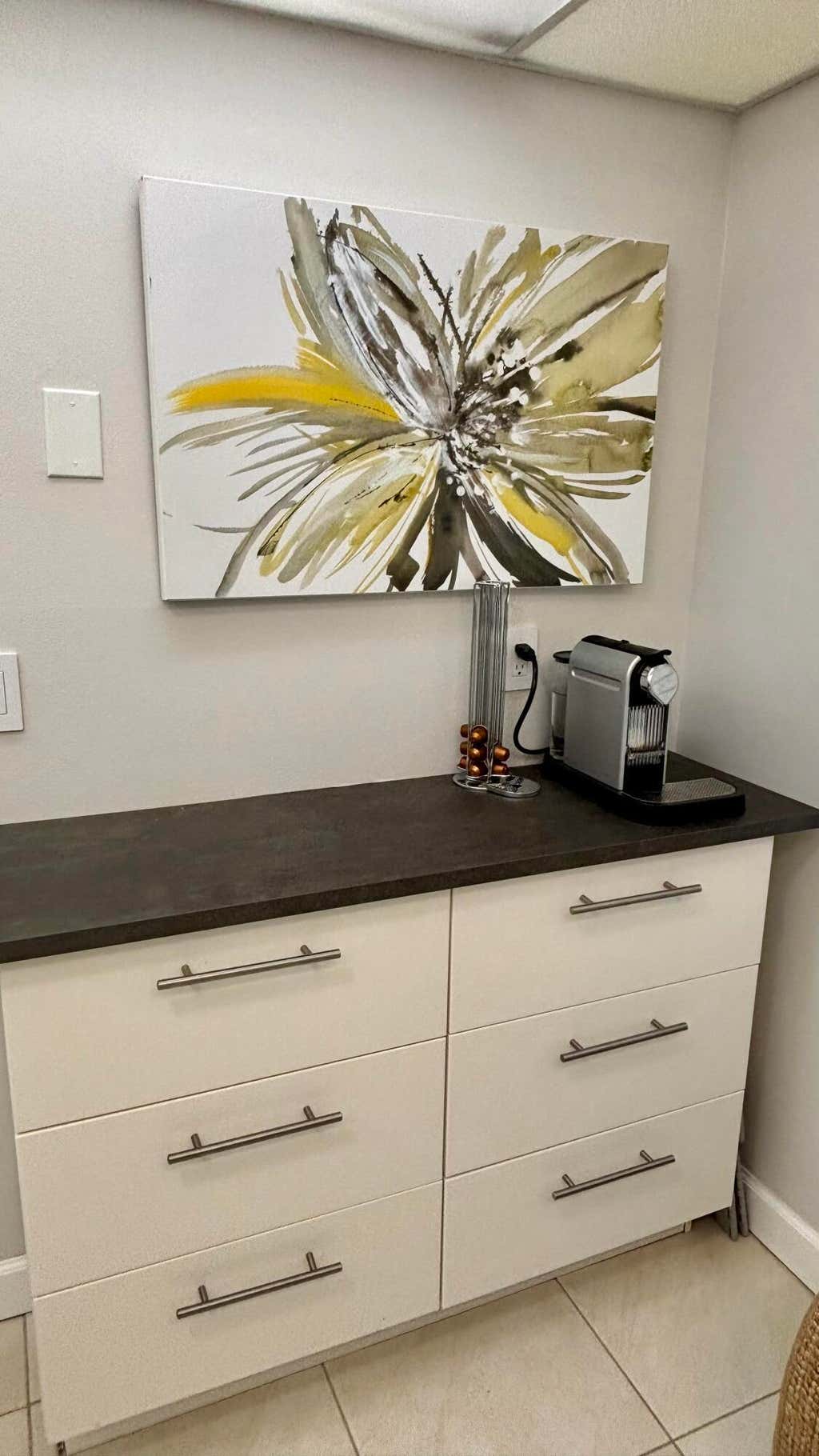 Photo of 605 OAKS Drive #503, Pompano Beach, FL 33069 (MLS # B26062382)