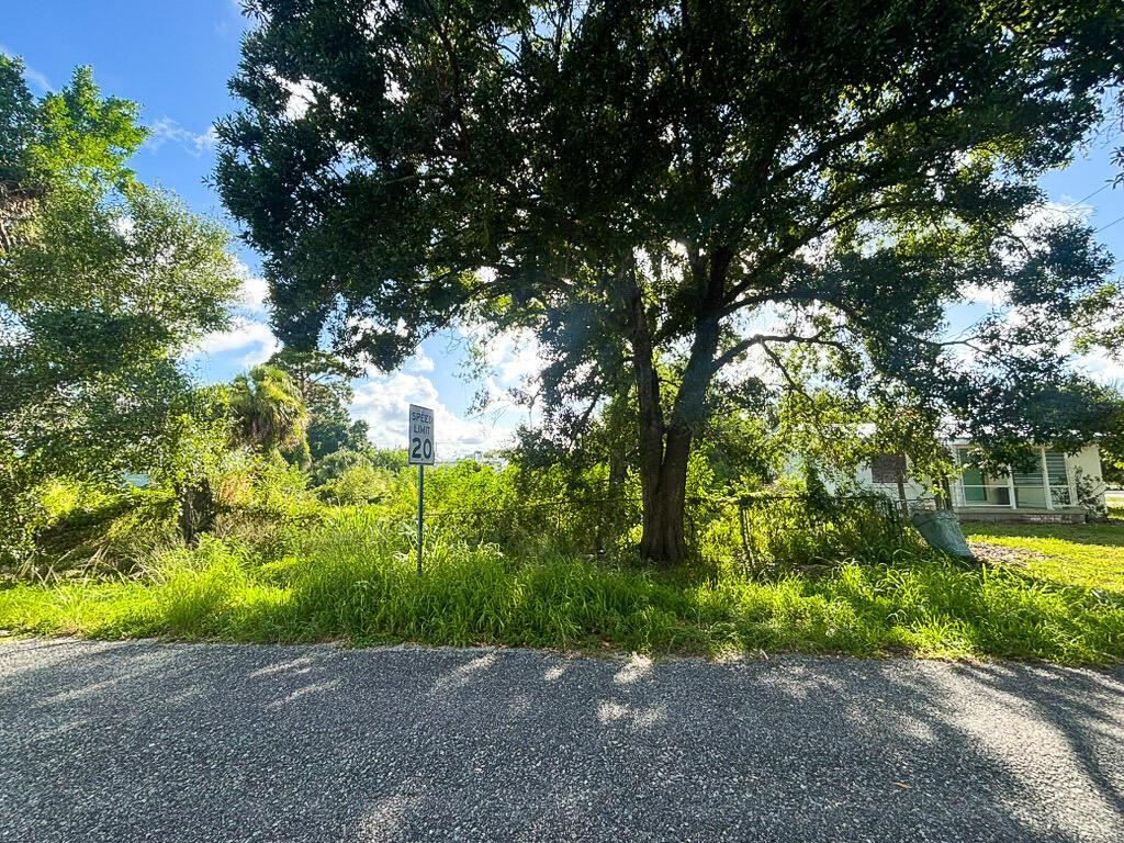 EDGEWOOD ACRES - Land