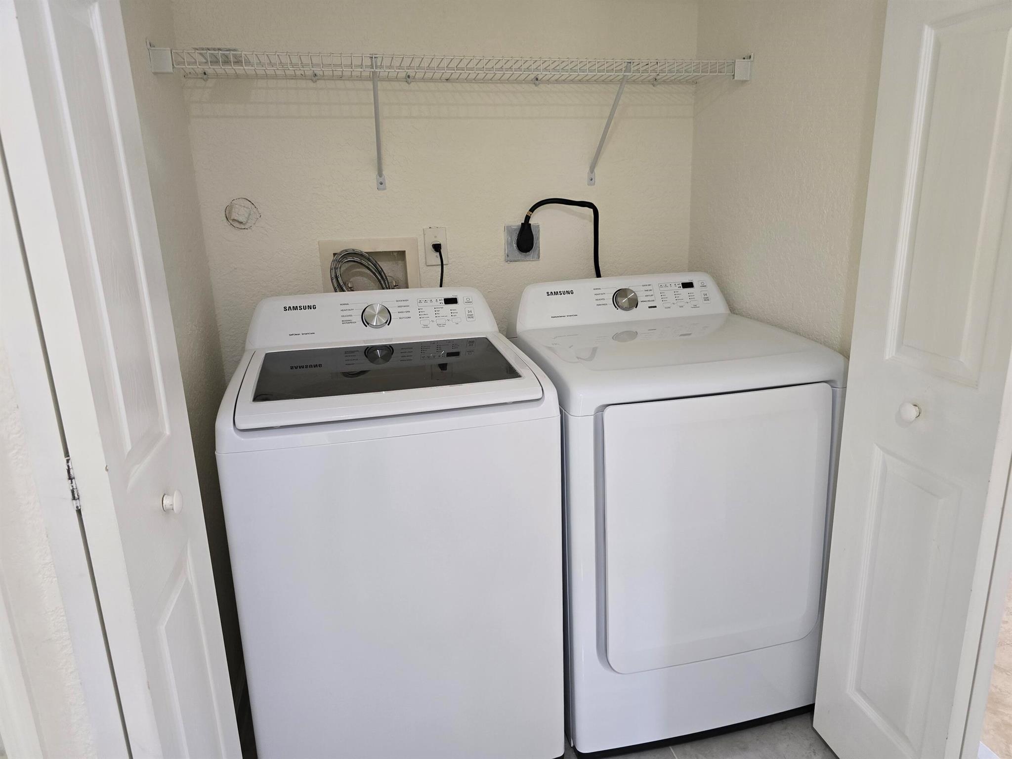 PARK PLACE CONDO - Residential