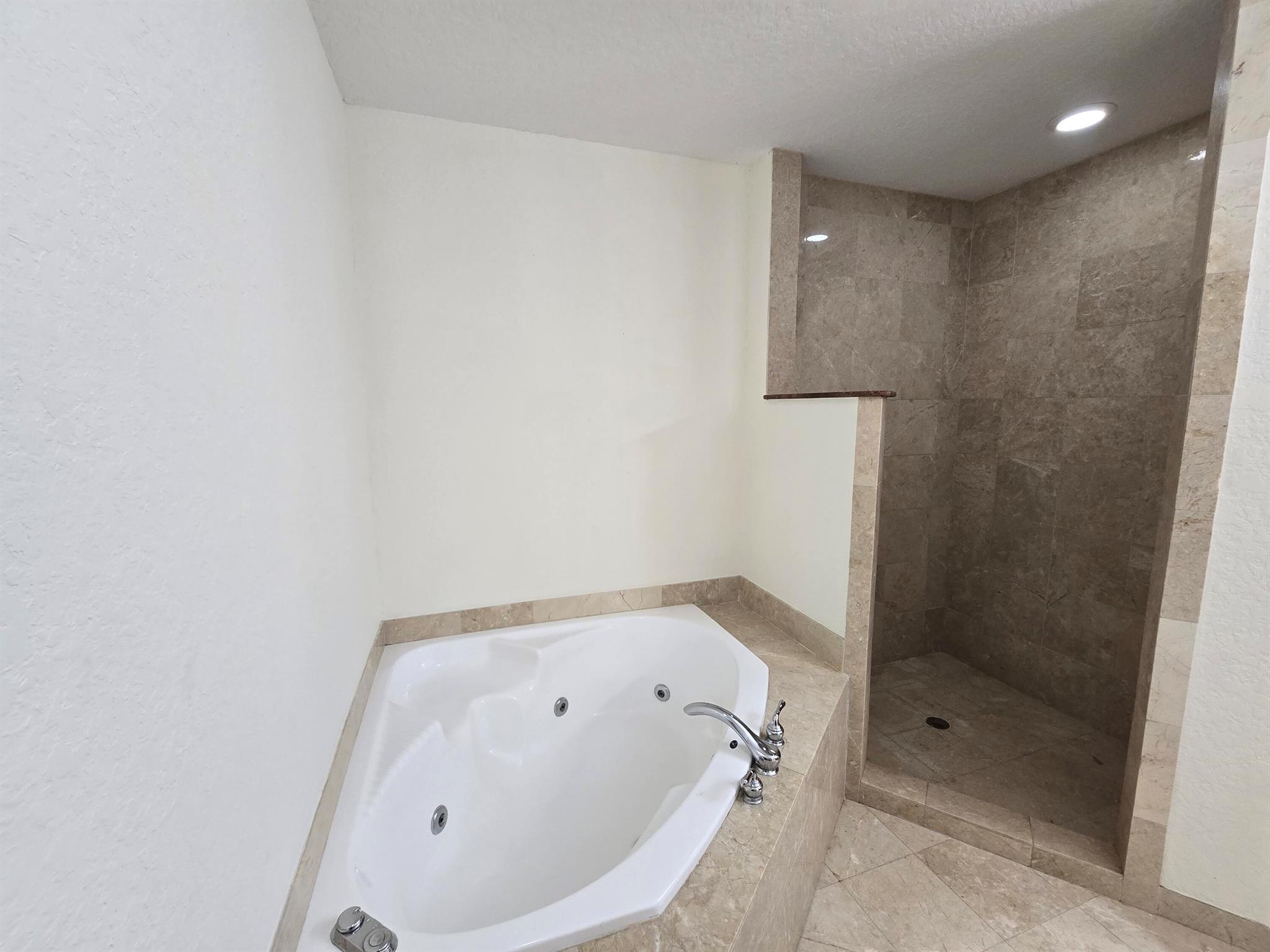 PARK PLACE CONDO - Residential