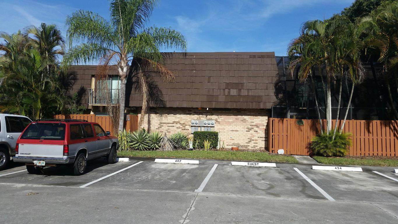 EMERALD LAKES PH IV - Residential Lease