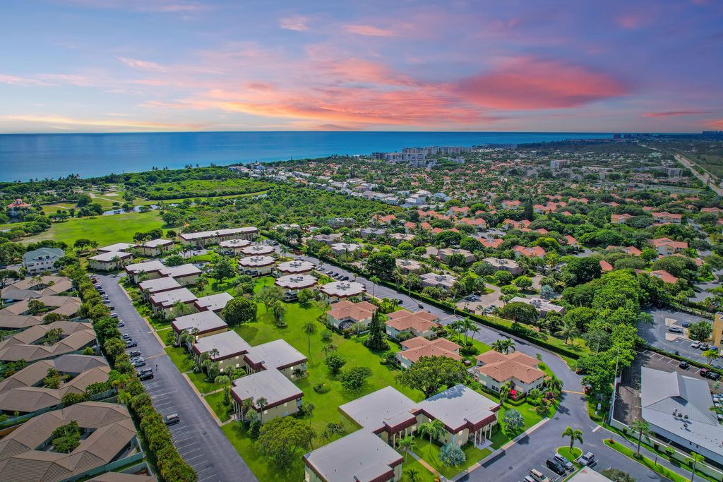 Photo of 717 S Us Highway 1 #409, Jupiter, FL 33477 (MLS # R10855747)