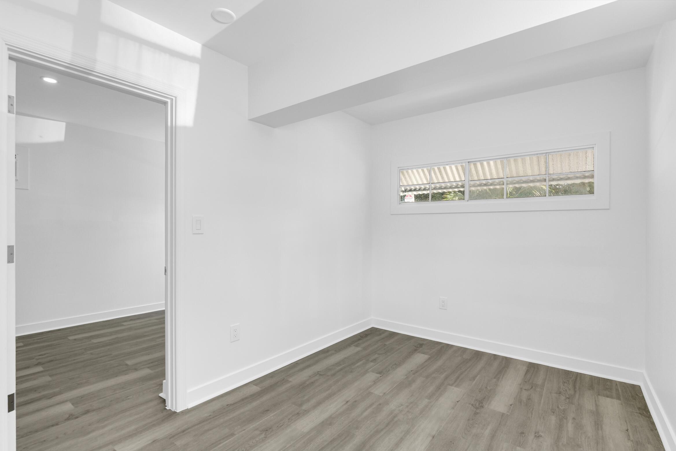 LAKE WORTH TOWN OF - Residential Lease
