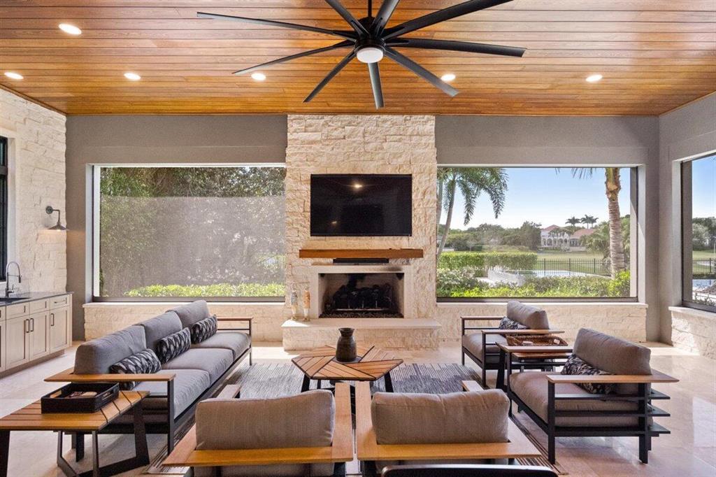 BRIDLE PATH OF P B POLO & - Residential