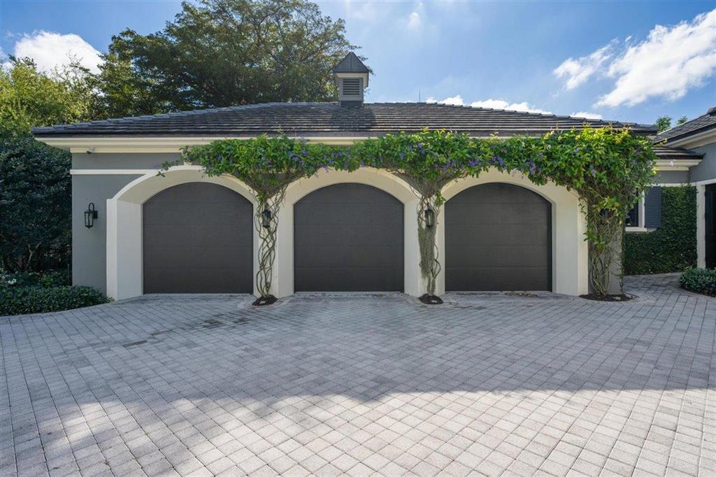 BRIDLE PATH OF P B POLO & - Residential