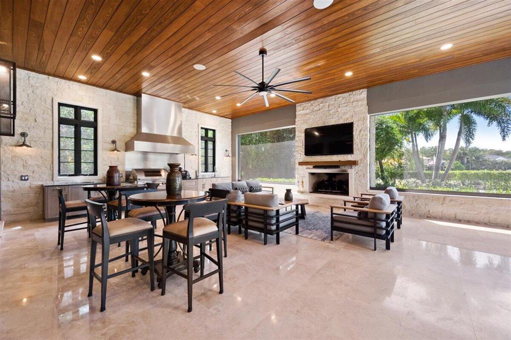 BRIDLE PATH OF P B POLO & - Residential