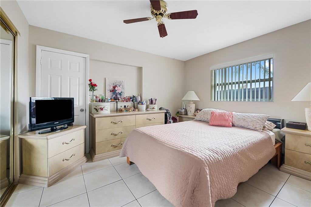 Oriole-Margate Sec 5 - Residential