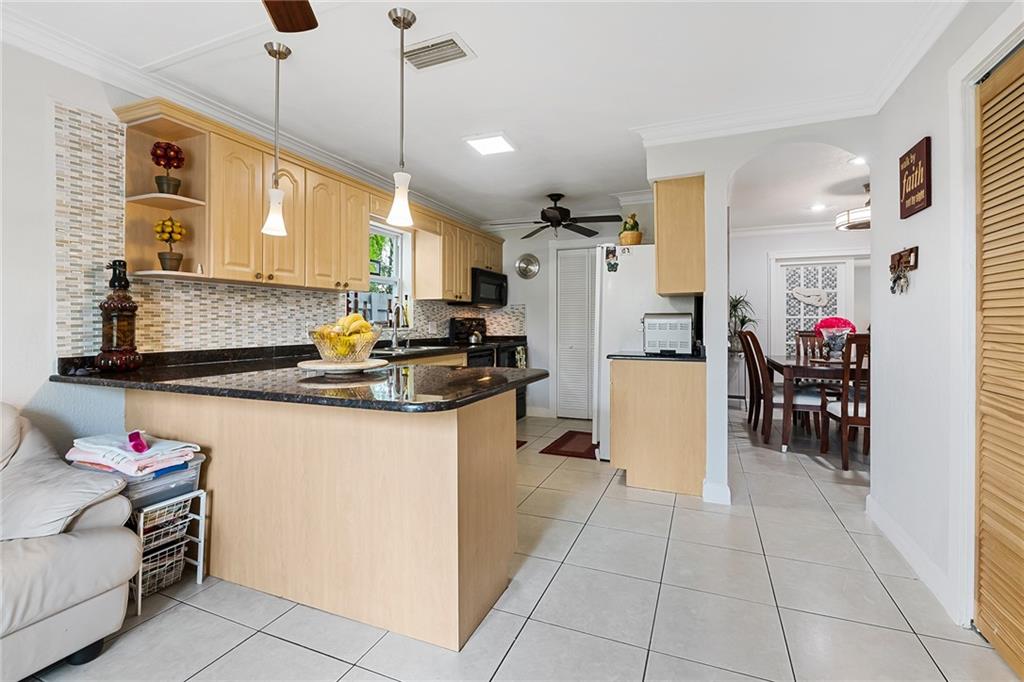 Oriole-Margate Sec 5 - Residential