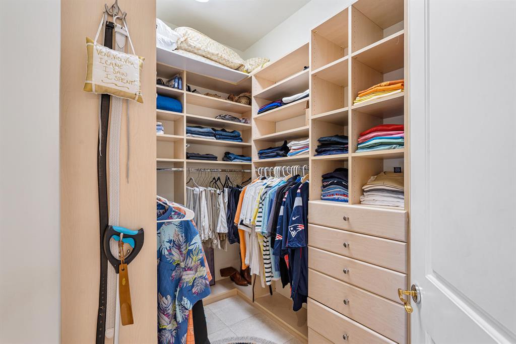 LAKE ROGERS ISLE UNIT D - Residential