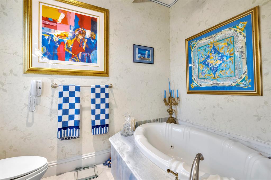 LAKE ROGERS ISLE UNIT D - Residential