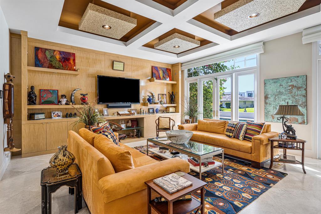 LAKE ROGERS ISLE UNIT D - Residential