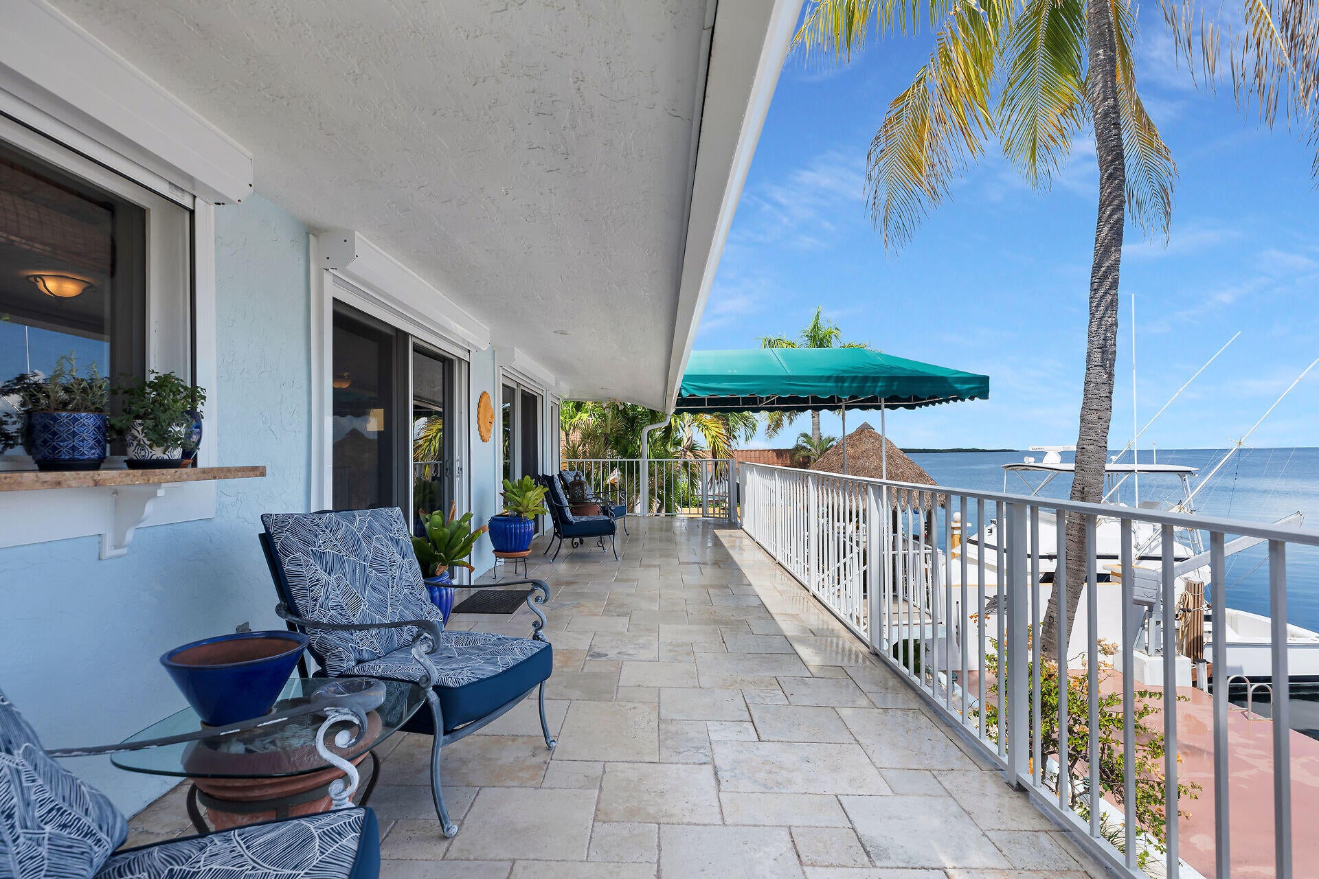 114 N COCONUT PALM Boulevard