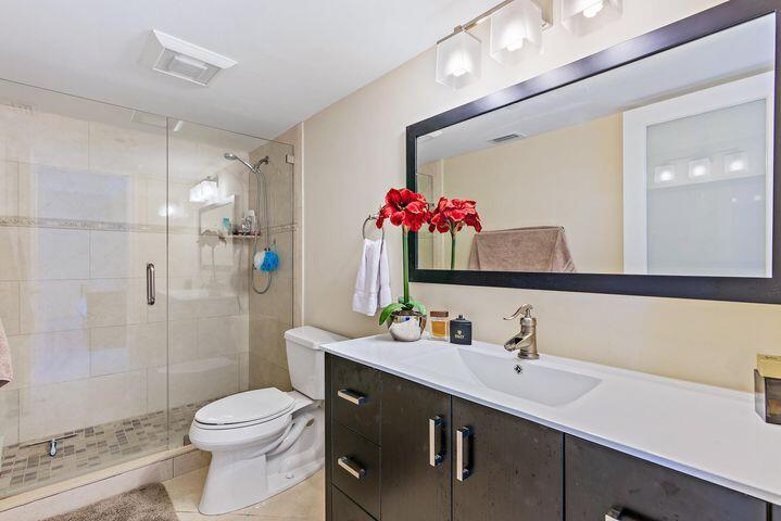 THIRTY FIVE SIXTY CONDO - Residential Lease