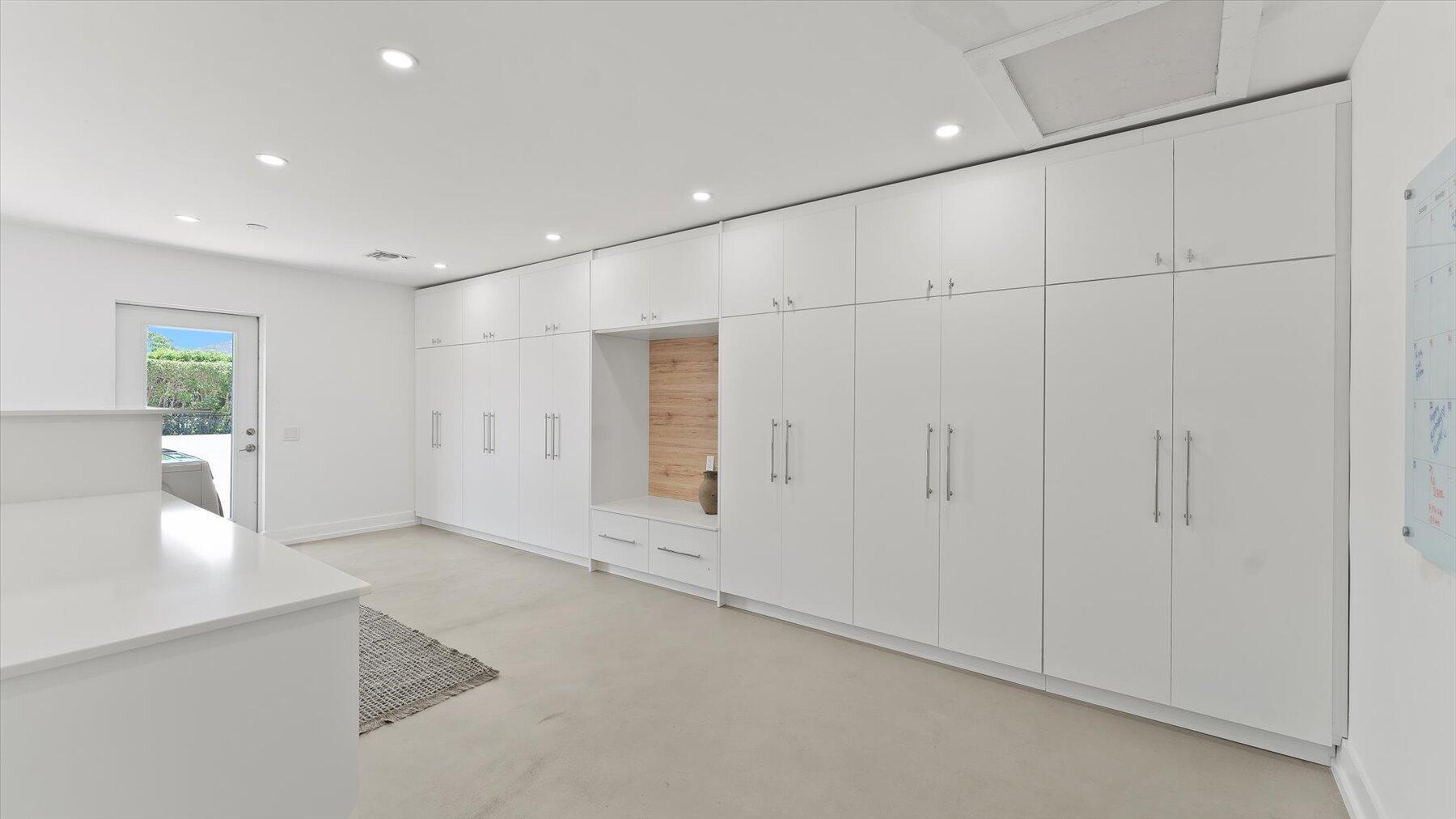 ANTIQUERS AERODROME UNREC - Residential