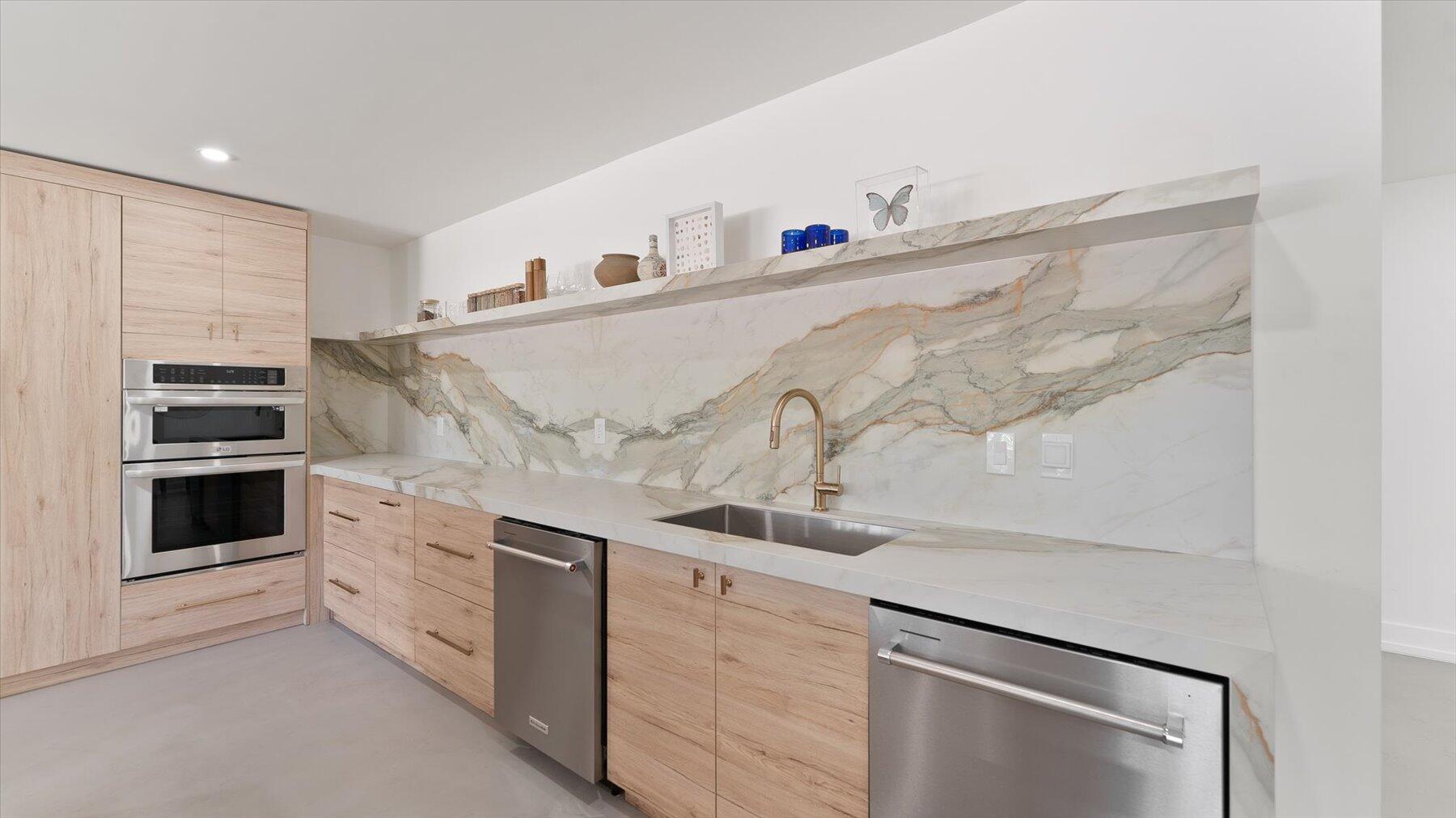 ANTIQUERS AERODROME UNREC - Residential