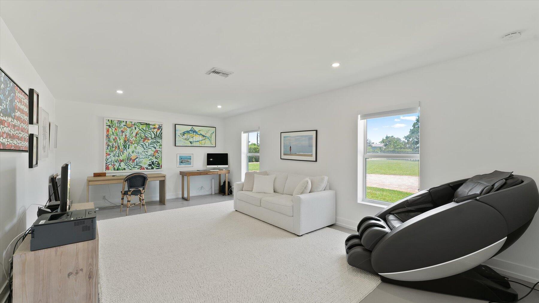 ANTIQUERS AERODROME UNREC - Residential