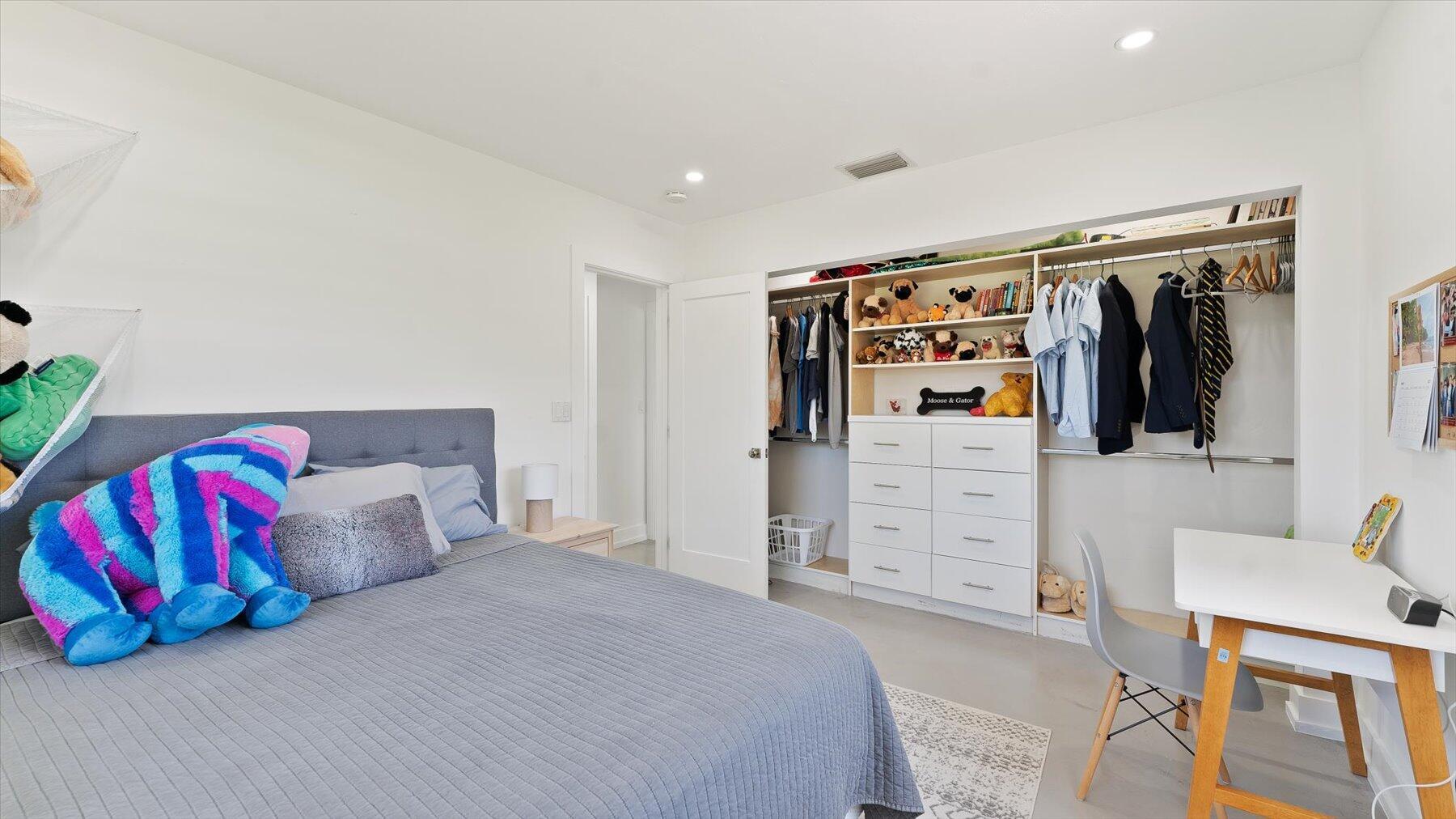 ANTIQUERS AERODROME UNREC - Residential