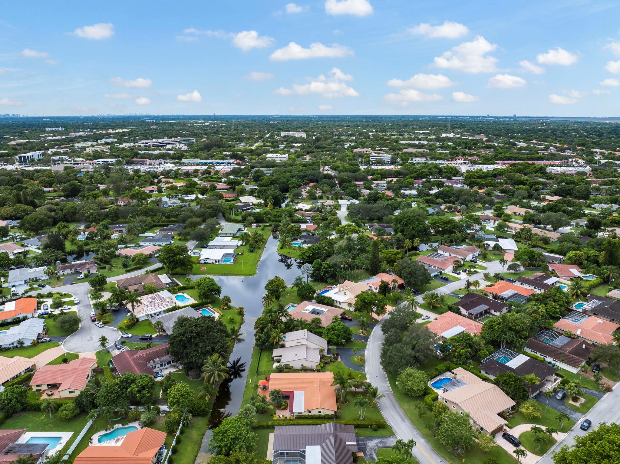 Coral Springs Lakes 68-12 - Residential