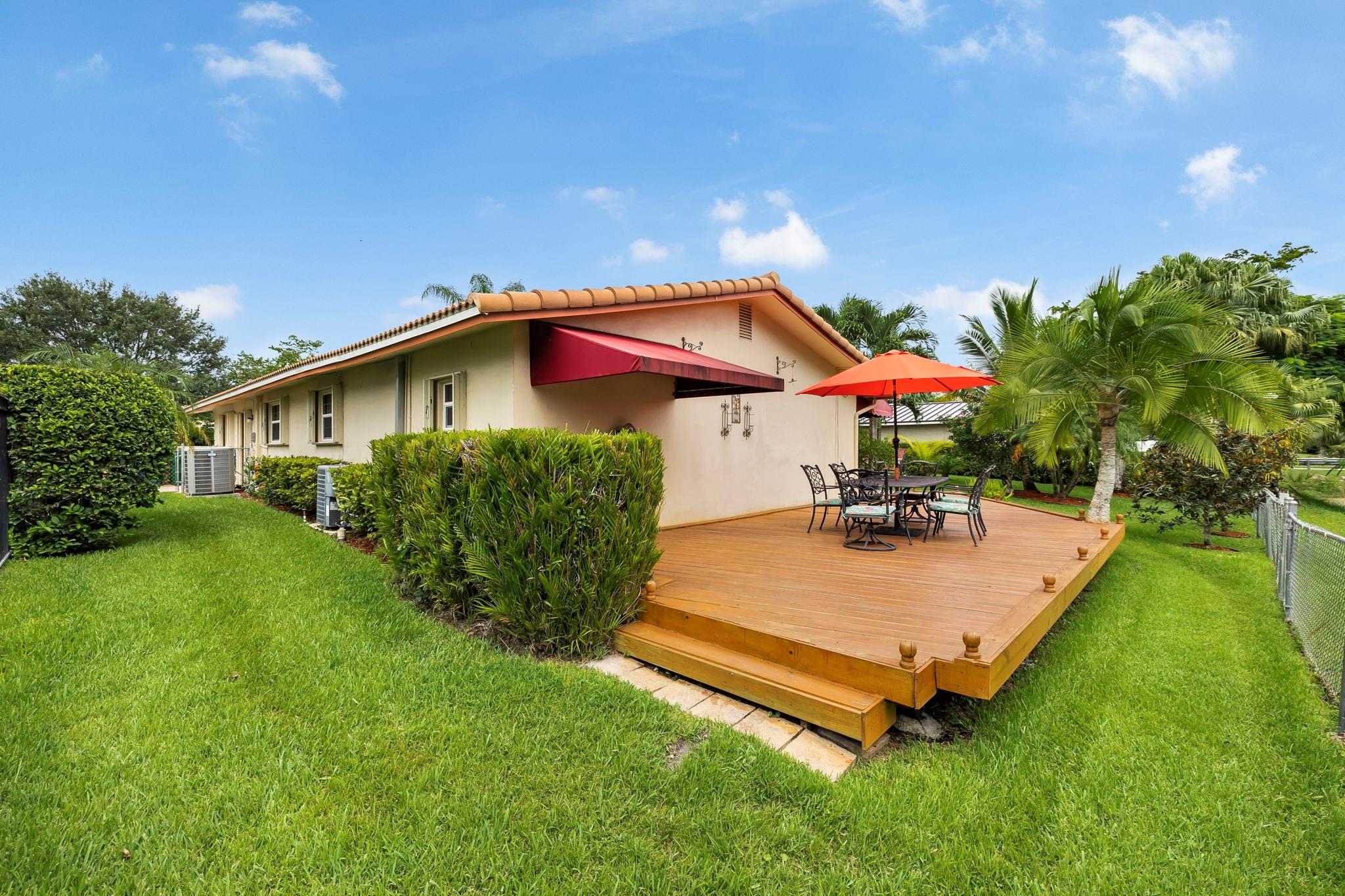 Coral Springs Lakes 68-12 - Residential