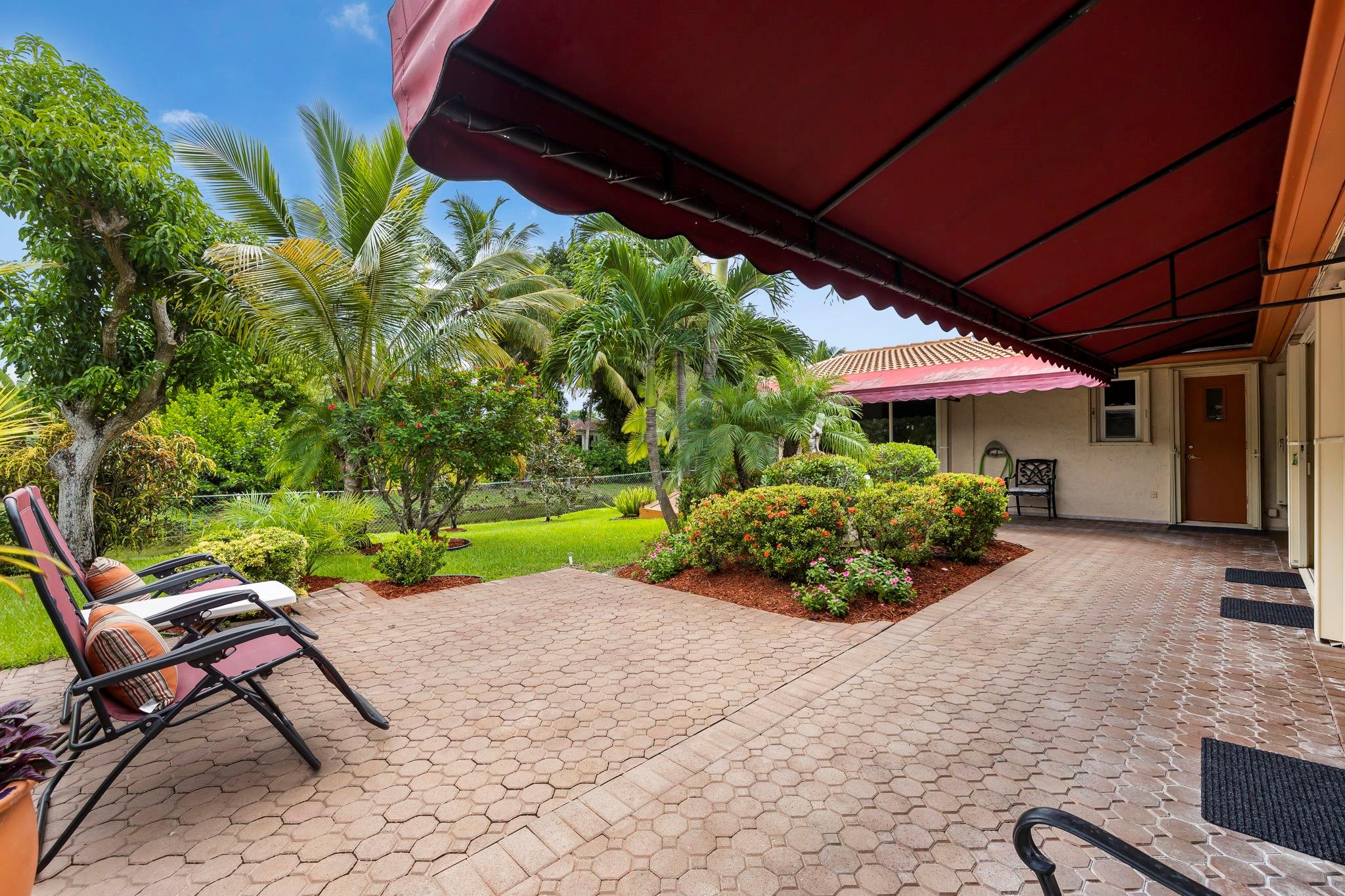 Coral Springs Lakes 68-12 - Residential