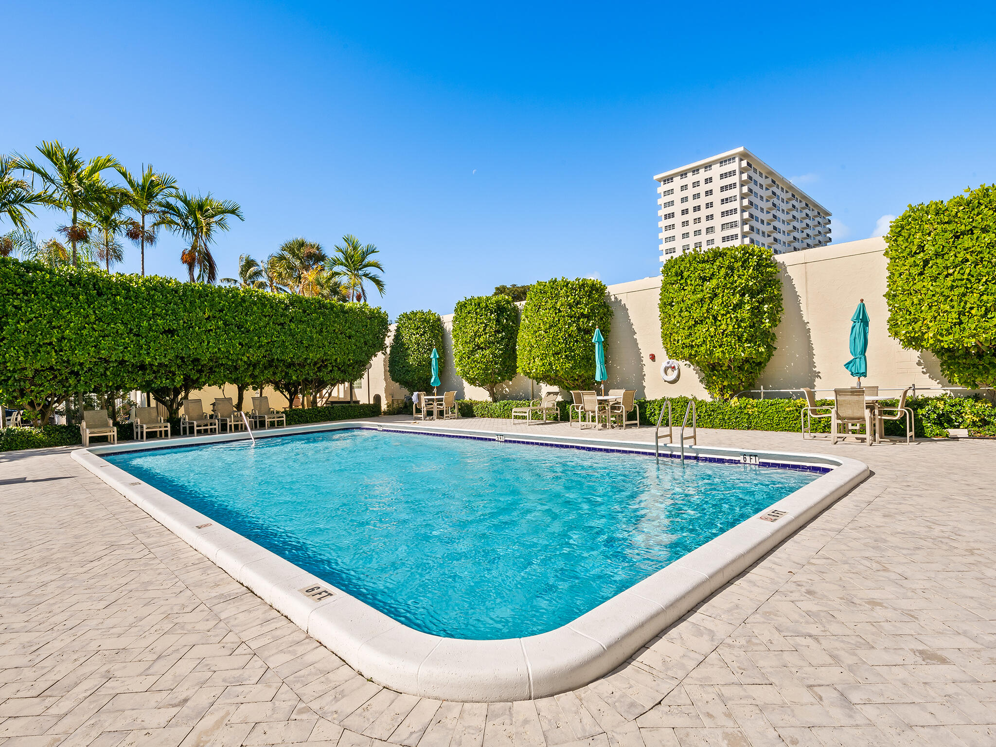 MARINE TOWER CONDO - Residential