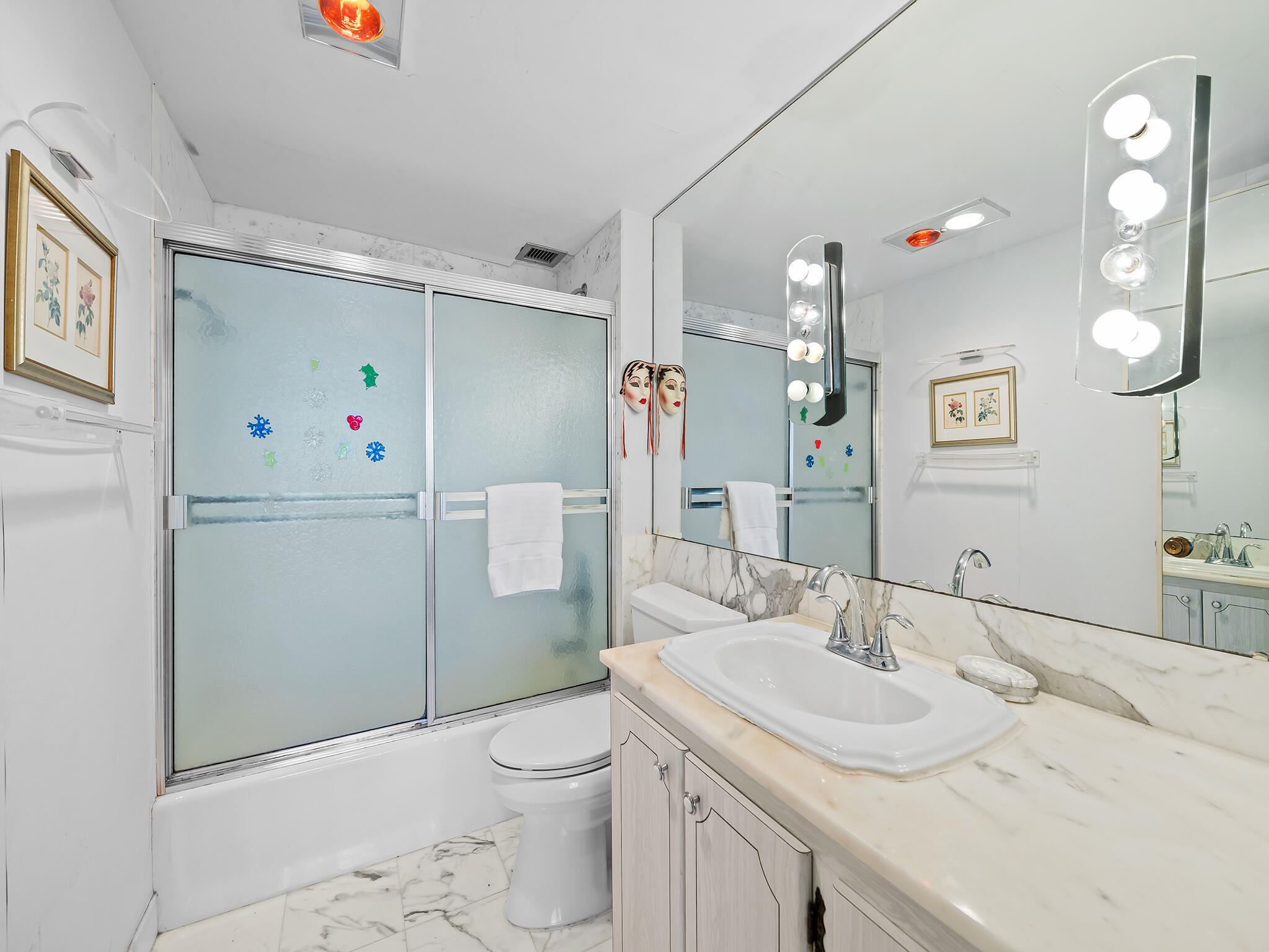 MARINE TOWER CONDO - Residential