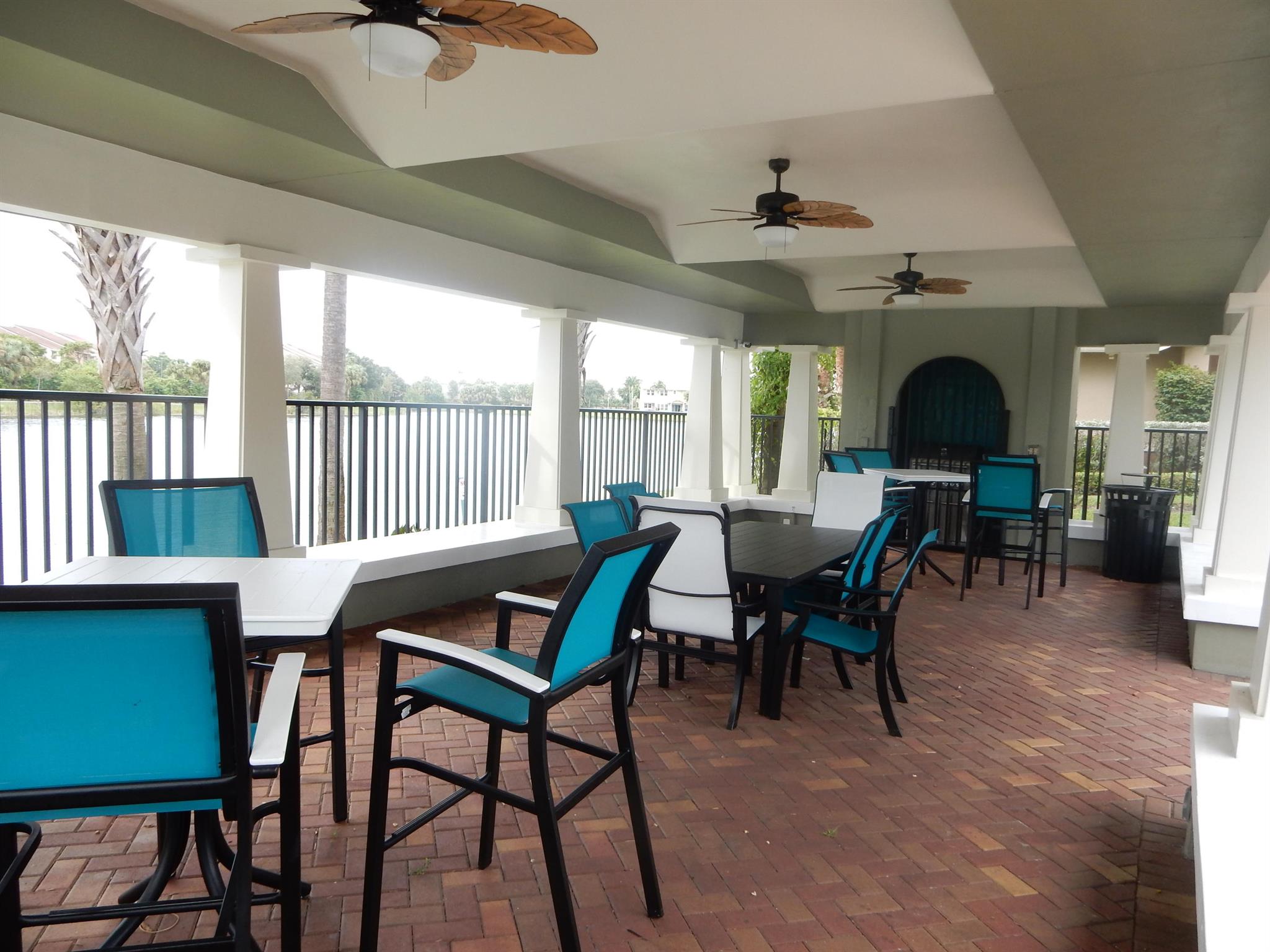 CITYSIDE CONDOMINIUM - Residential Lease