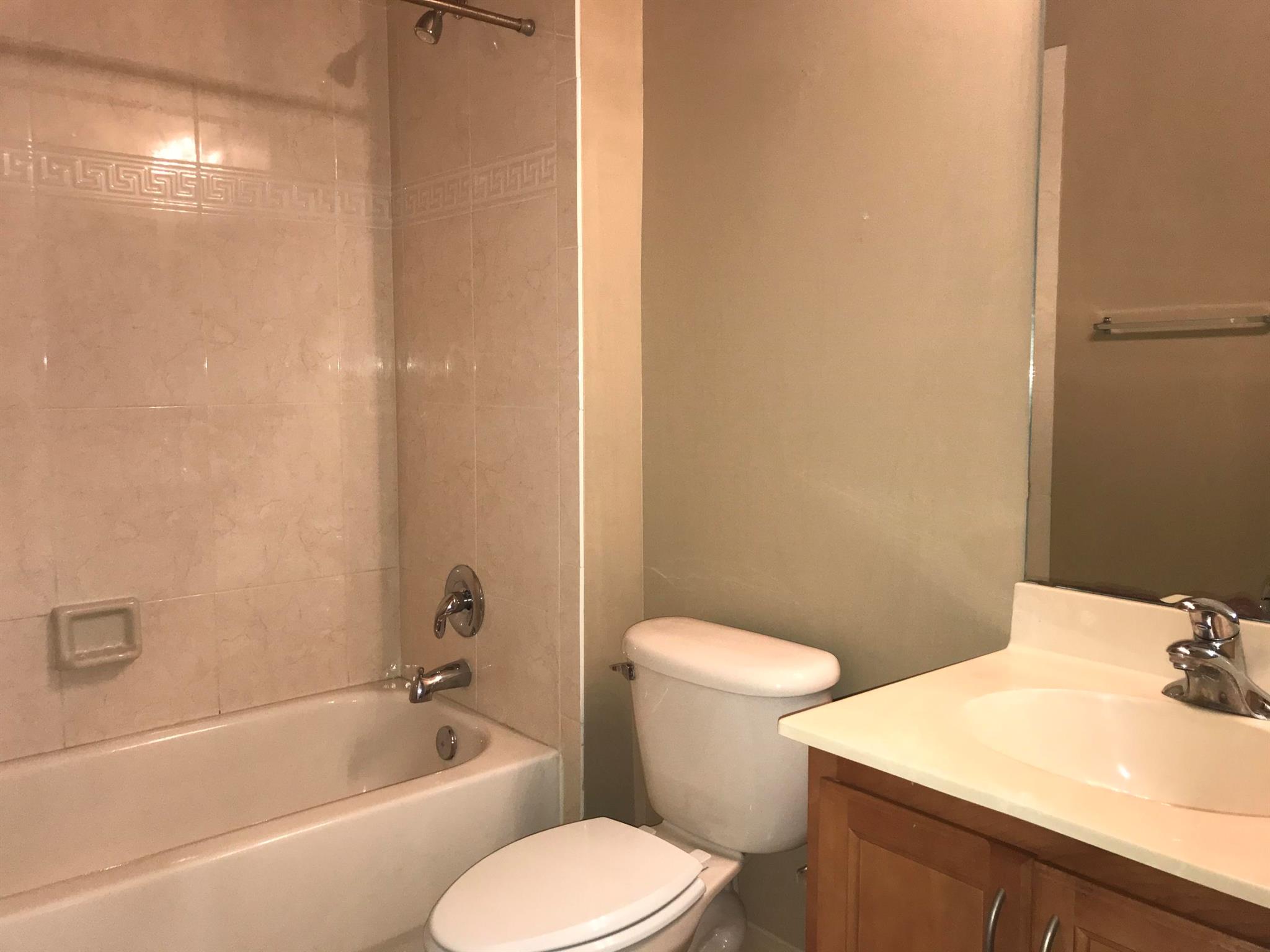 CITYSIDE CONDOMINIUM - Residential Lease