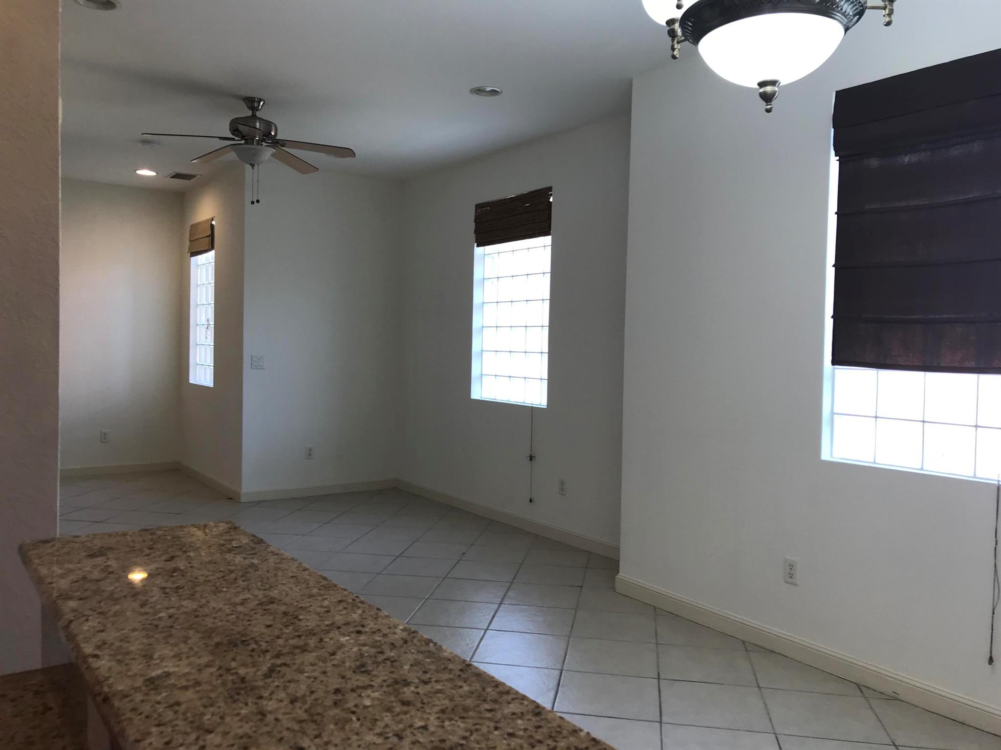 CITYSIDE CONDOMINIUM - Residential Lease