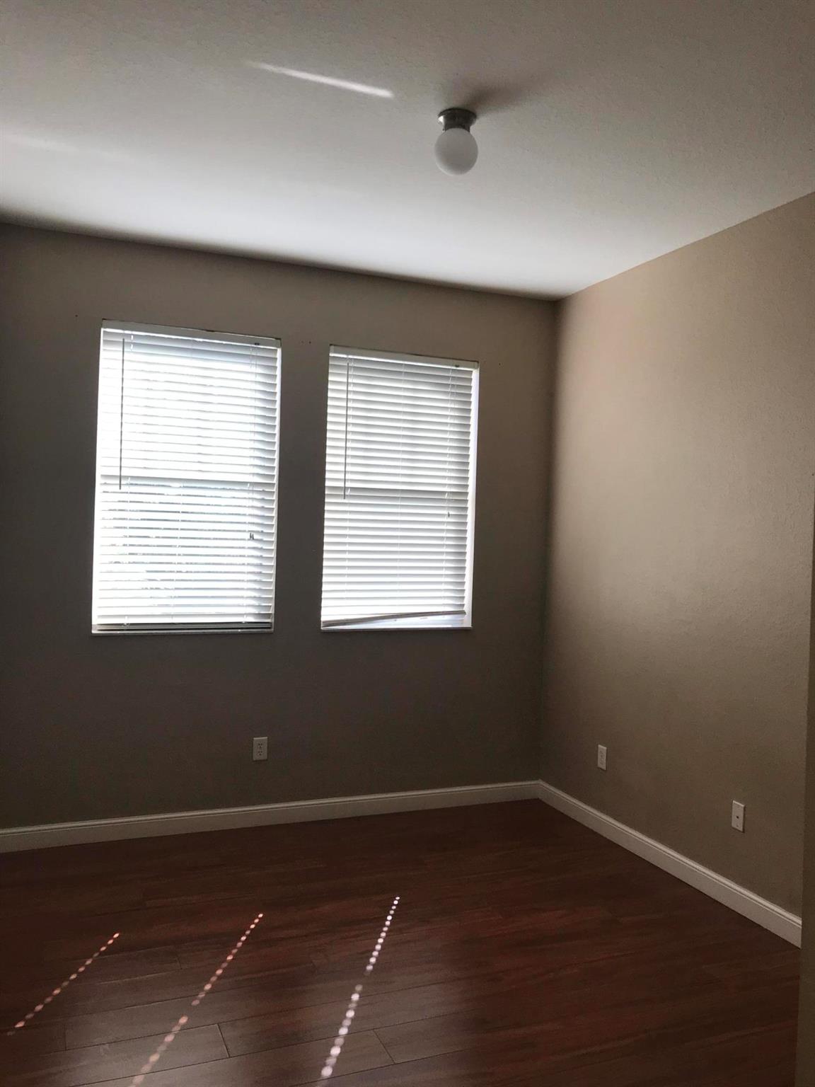 CITYSIDE CONDOMINIUM - Residential Lease