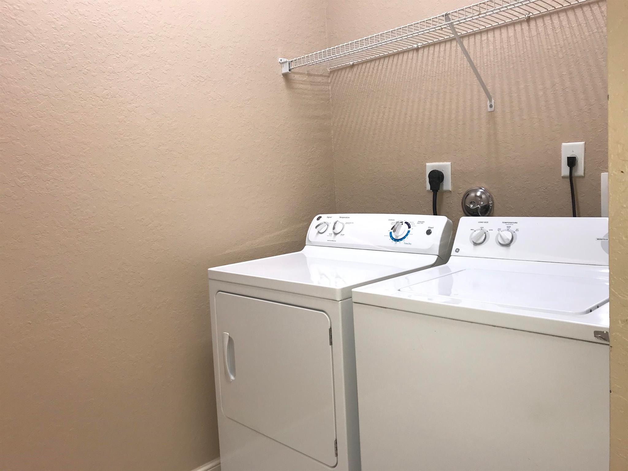 CITYSIDE CONDOMINIUM - Residential Lease