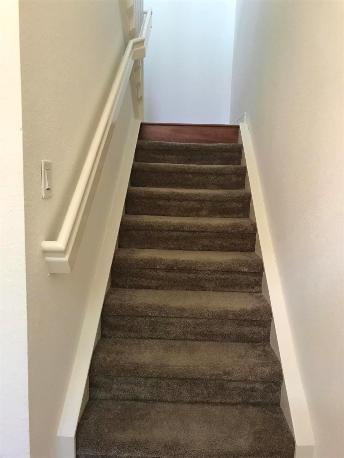 View photos, virtual tours, details... 990 Millbrae Court 1