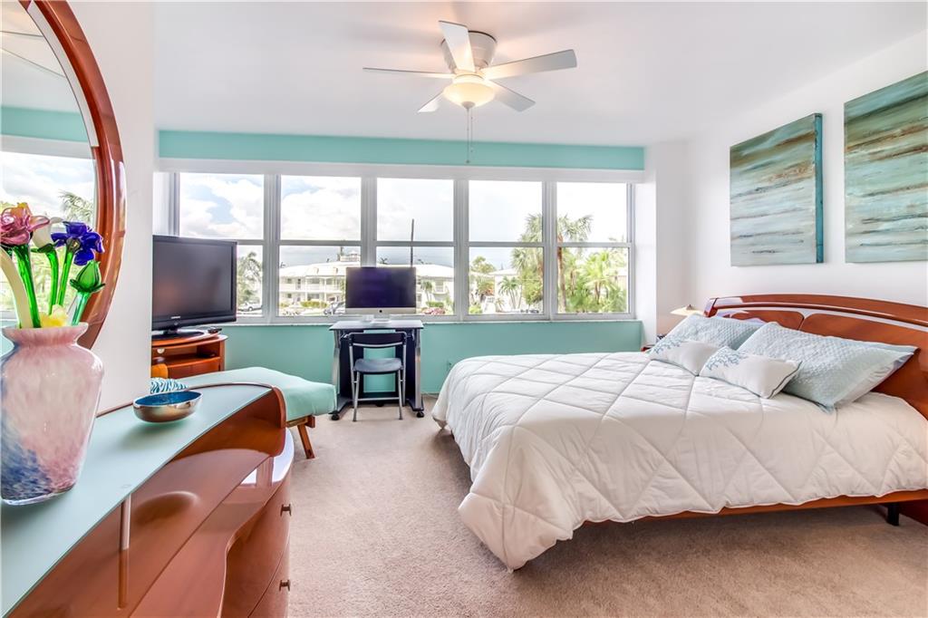 Coral Ridge Towers East - Residential