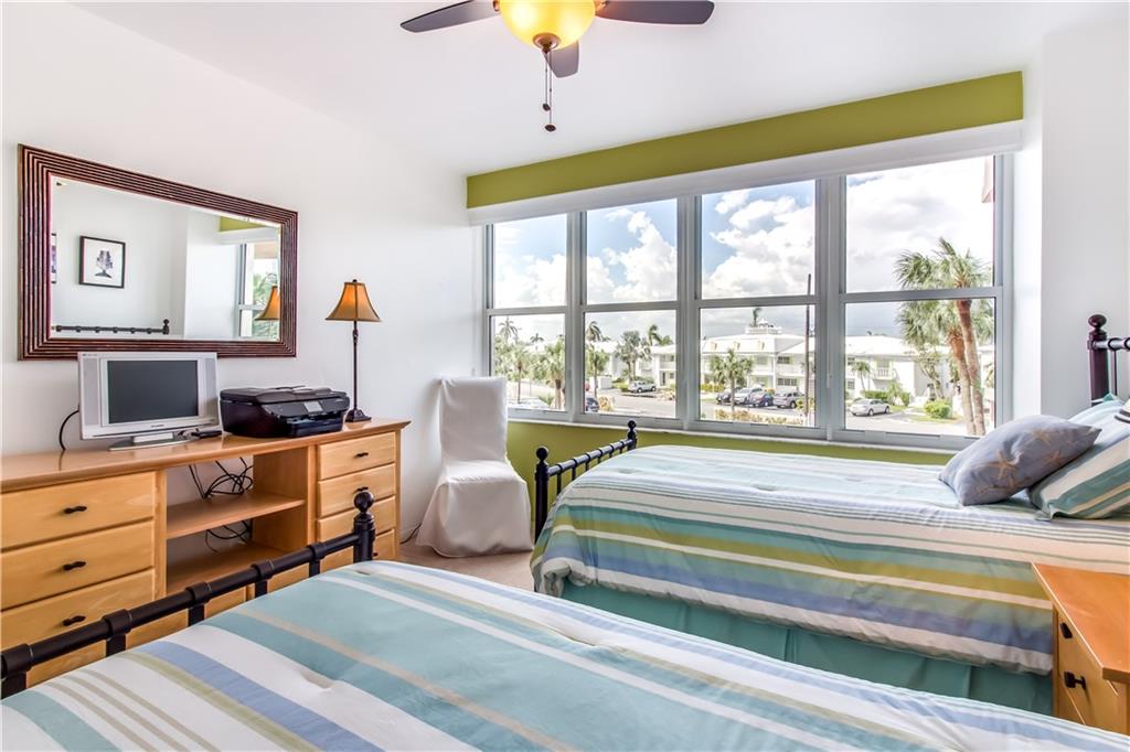 Coral Ridge Towers East - Residential