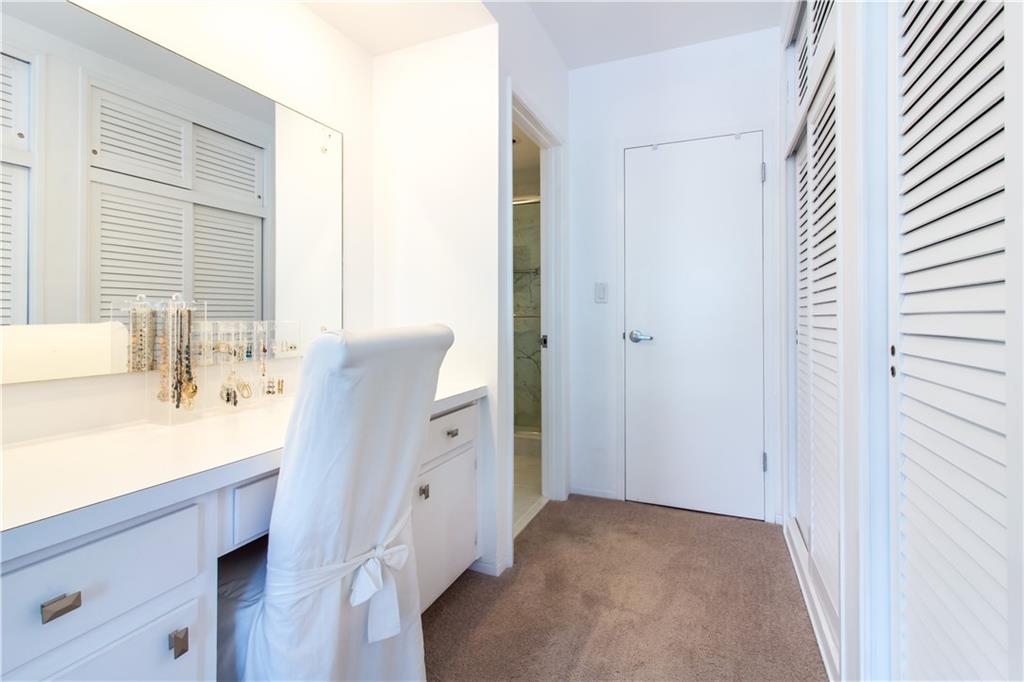 Coral Ridge Towers East - Residential