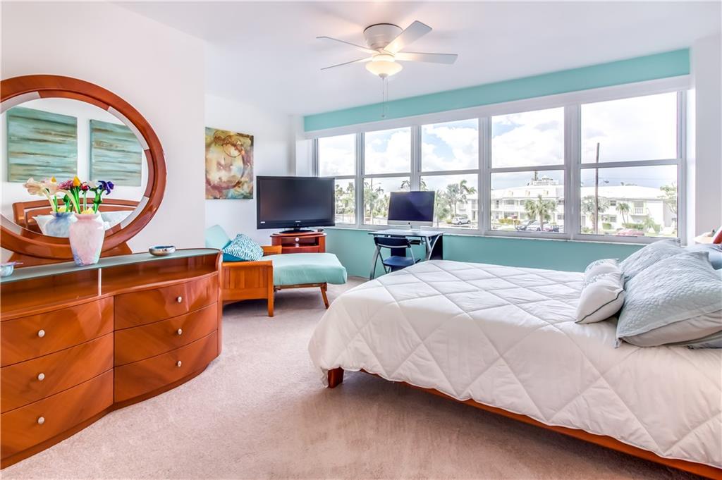 Coral Ridge Towers East - Residential