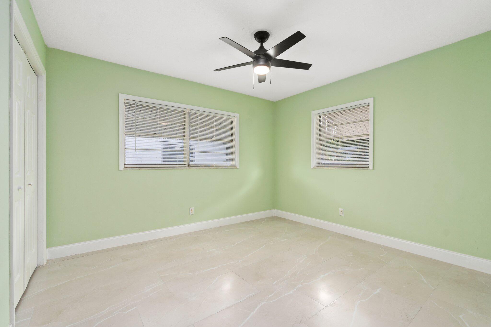 RIVER PARK UNIT 1 - Residential