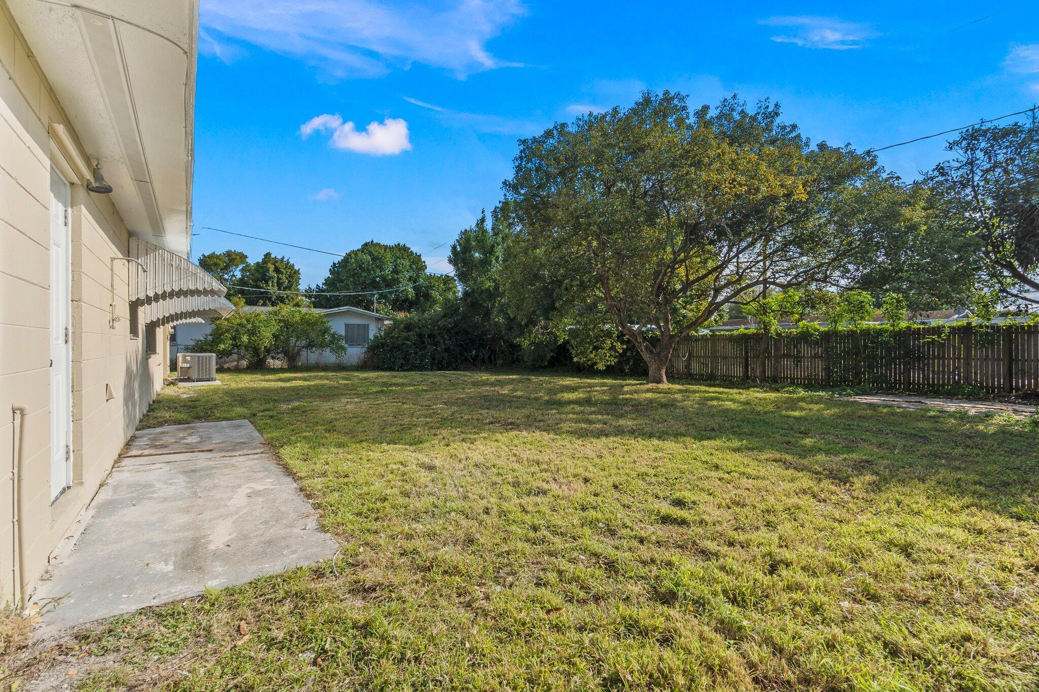 RIVER PARK UNIT 1 - Residential