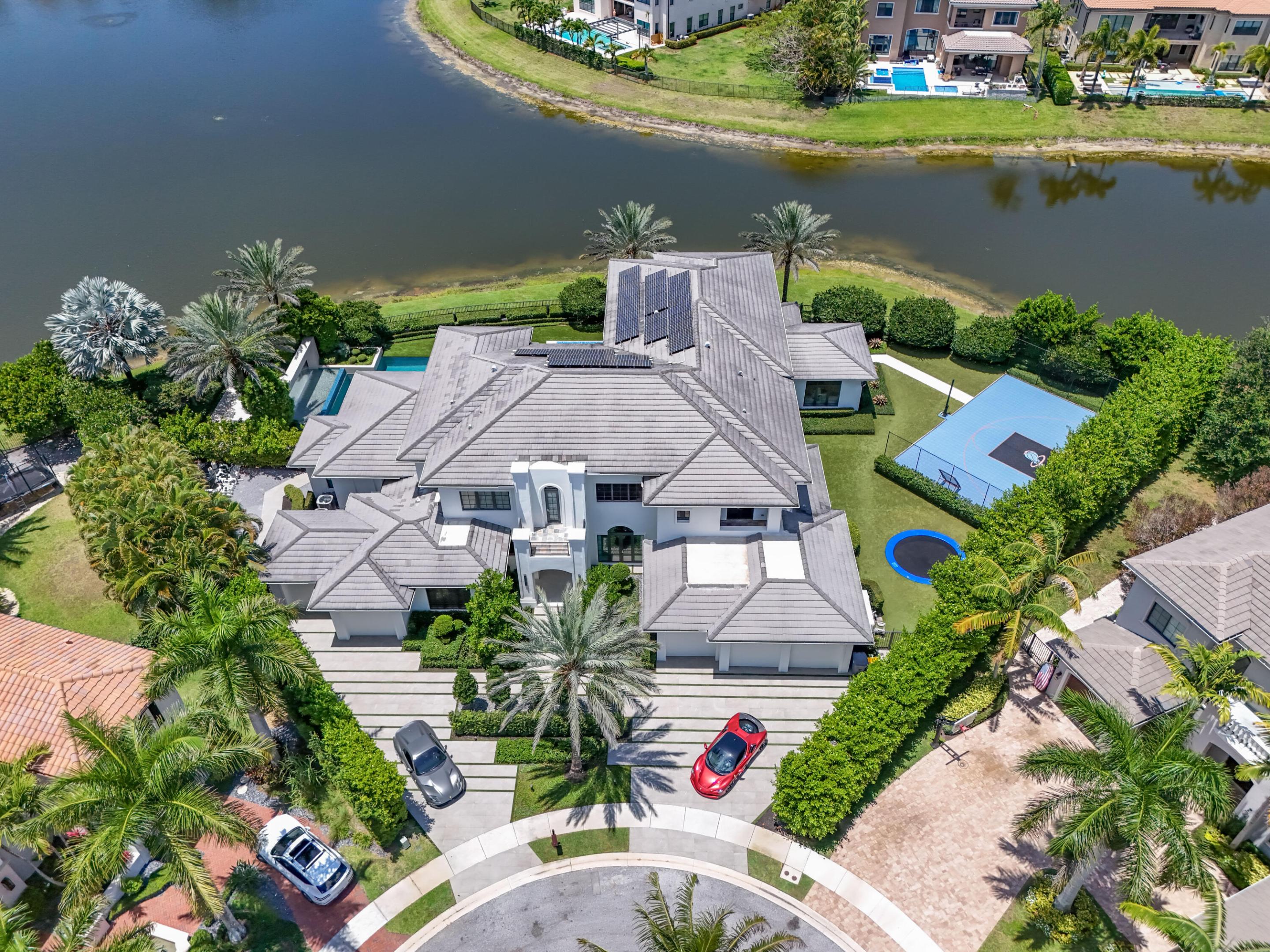 OAKS AT BOCA RATON - Residential
