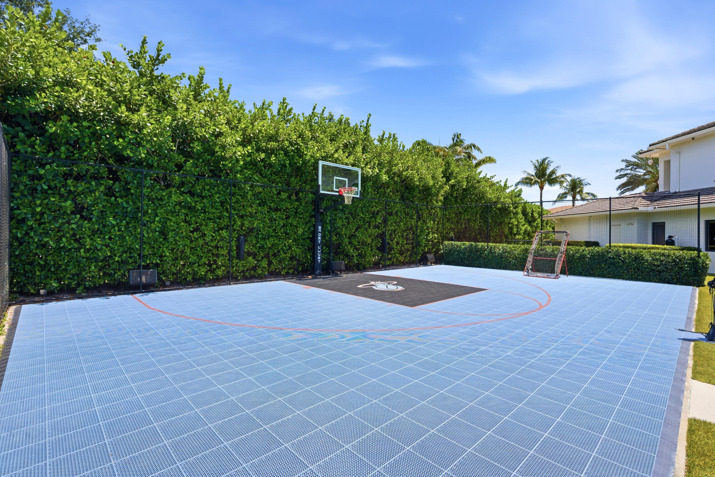 OAKS AT BOCA RATON - Residential