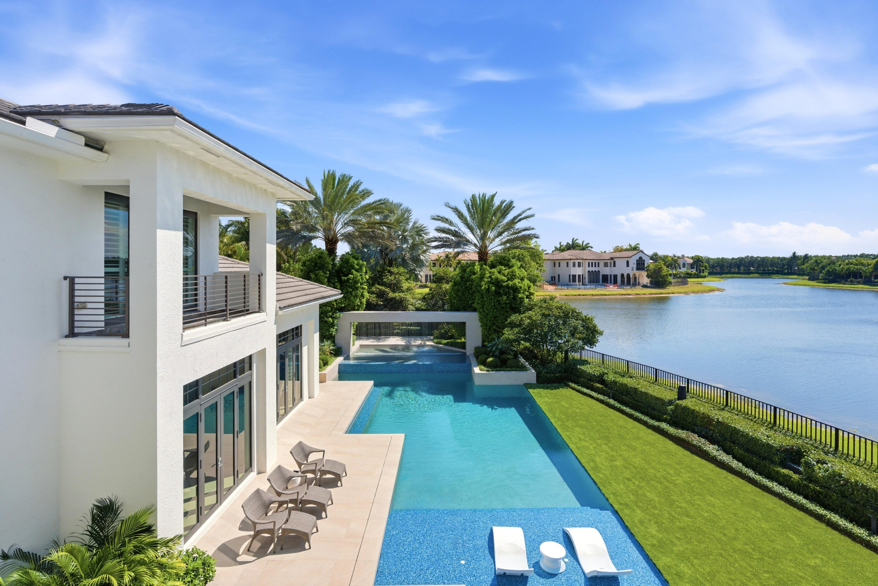 OAKS AT BOCA RATON - Residential