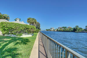 ROYAL PALM YACHT & COUNTRY CLUB - Residential