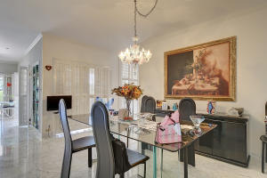 ROYAL PALM YACHT & COUNTRY CLUB - Residential