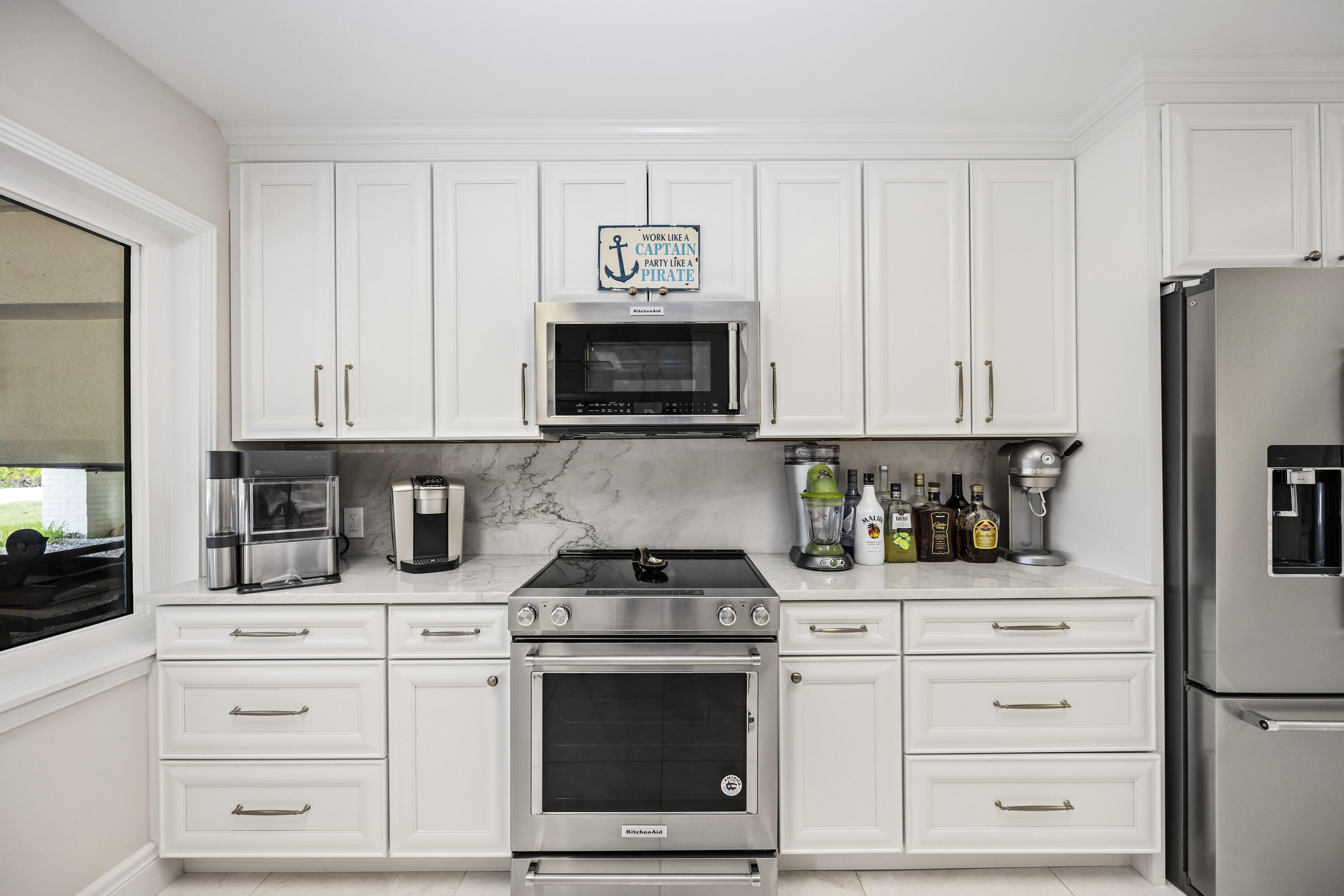 SIESTA PROPERTIES INC UNIT 1 - Residential