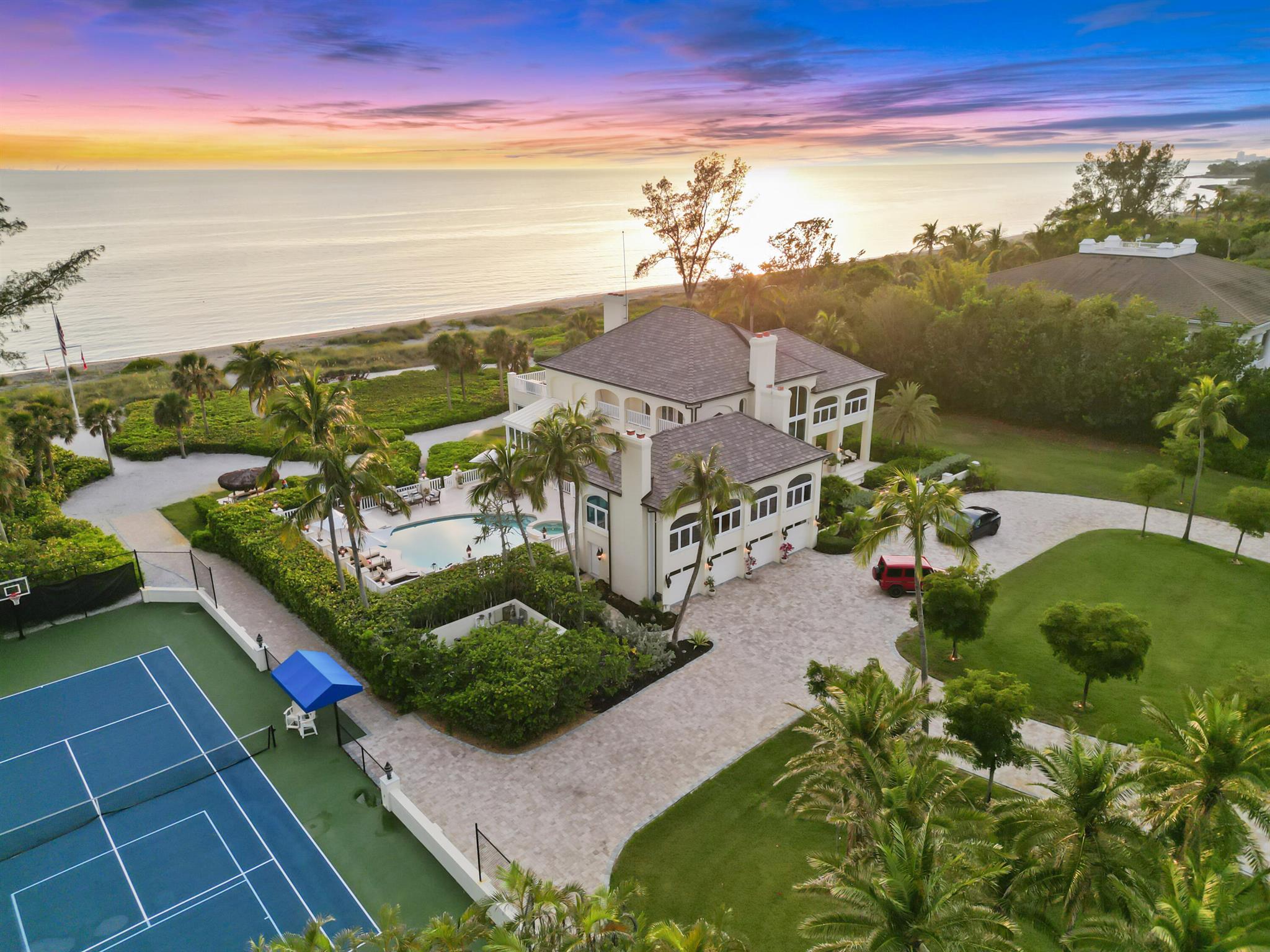 SIESTA PROPERTIES INC UNI - Residential