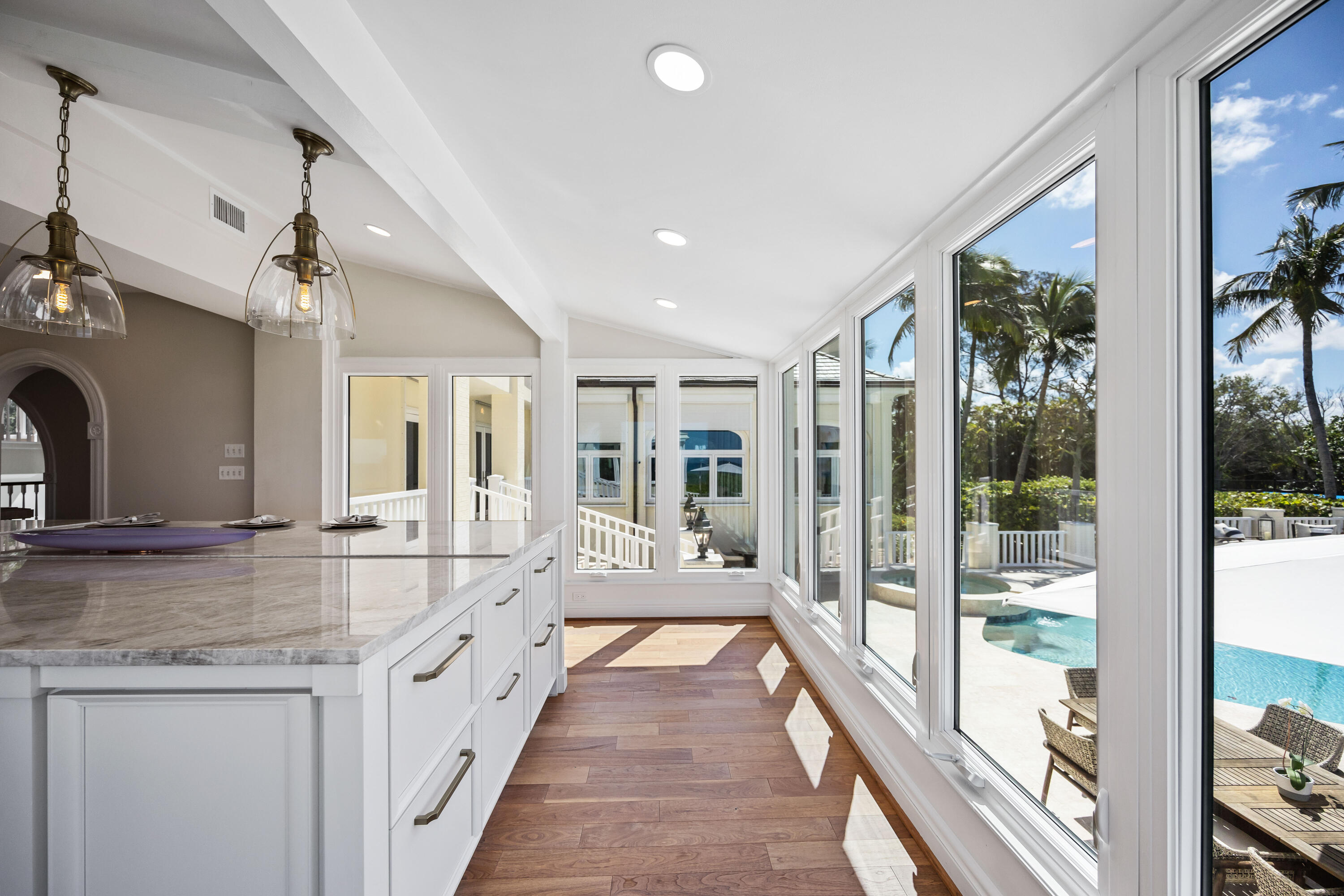 SIESTA PROPERTIES INC UNIT 1 - Residential