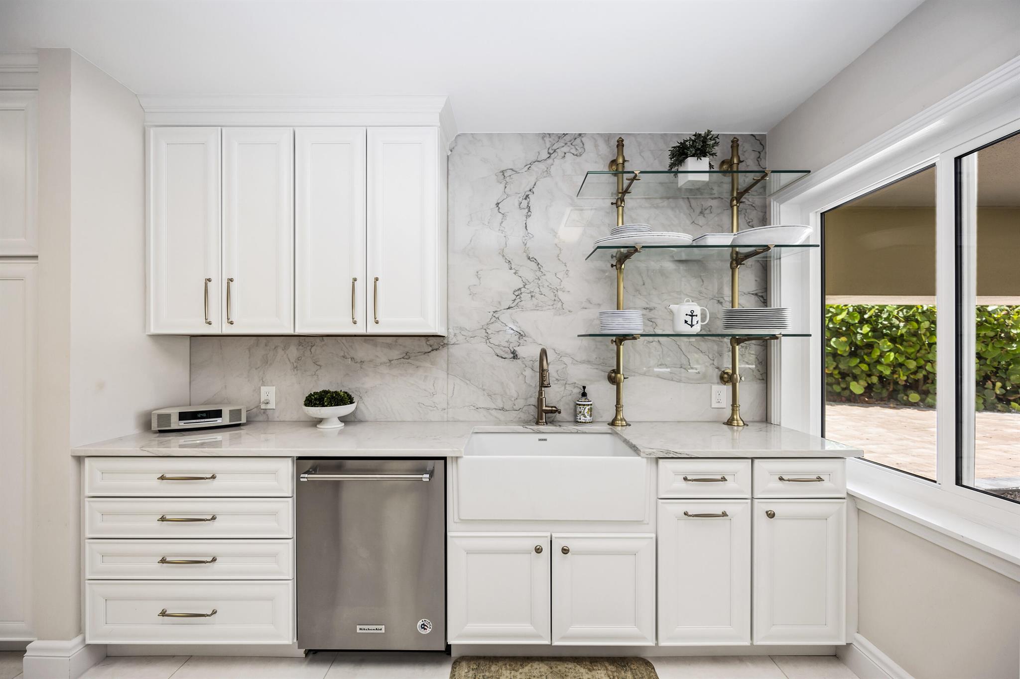 SIESTA PROPERTIES INC UNI - Residential