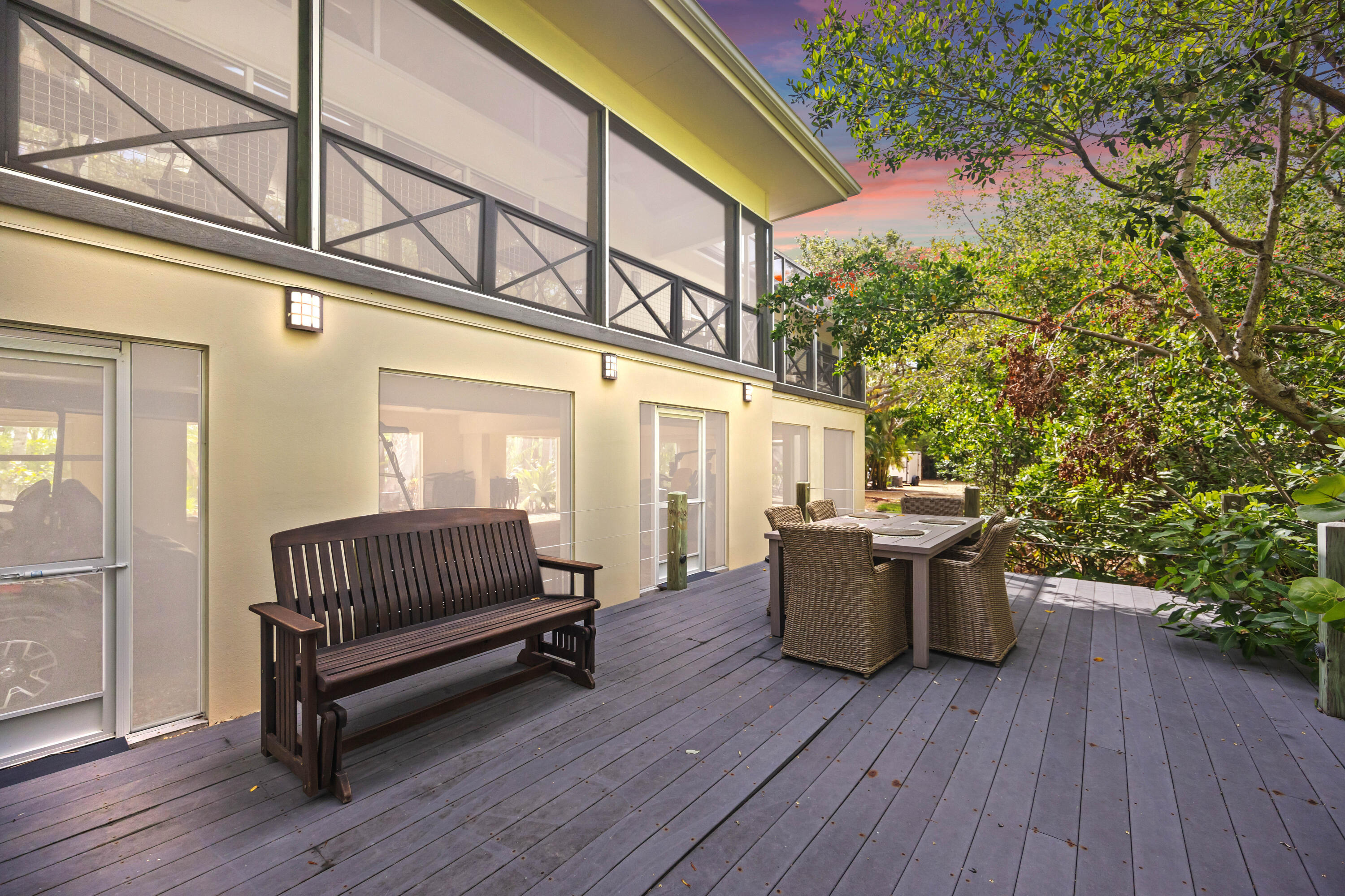 SIESTA PROPERTIES INC UNIT 1 - Residential