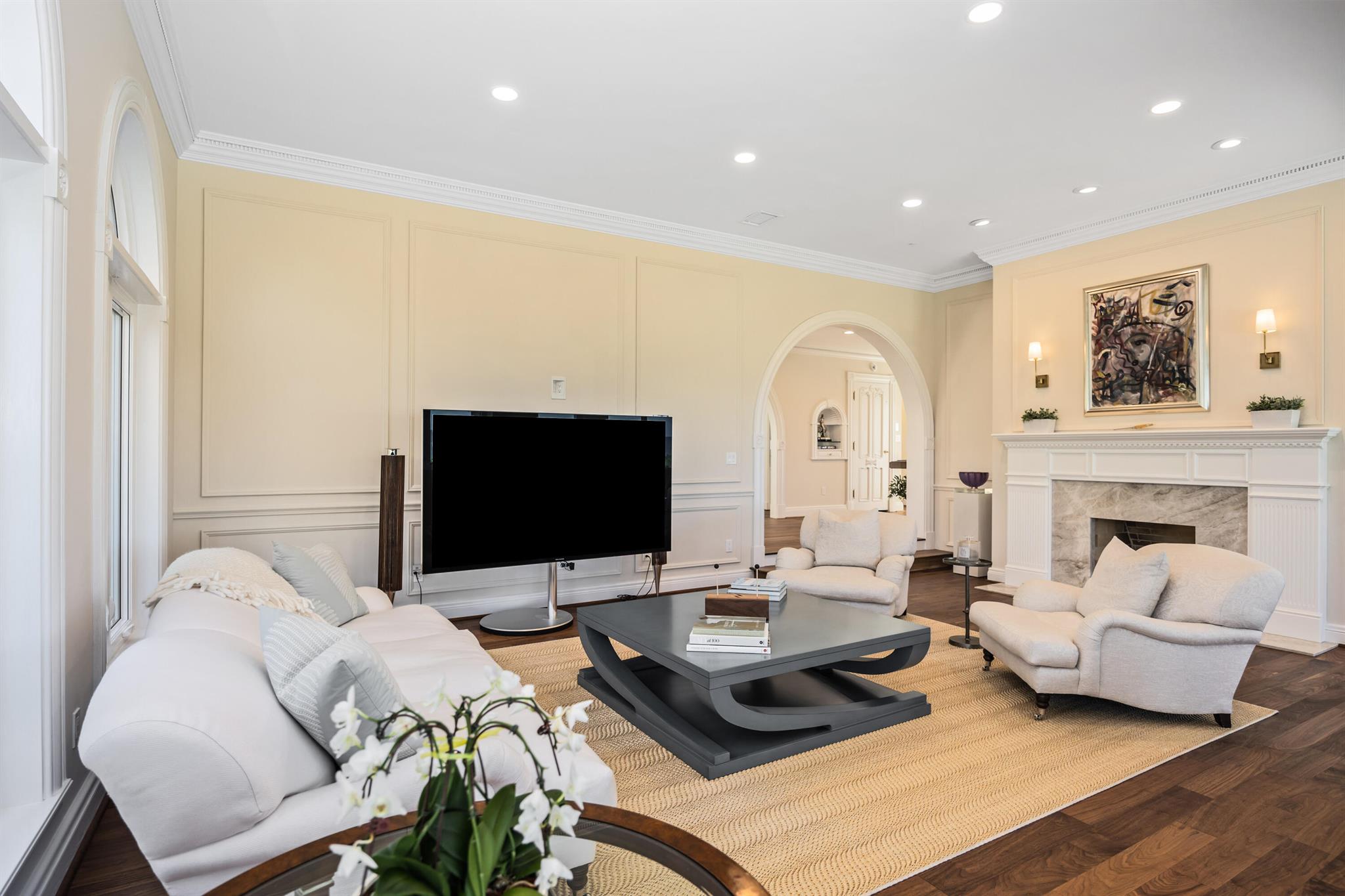 SIESTA PROPERTIES INC UNI - Residential