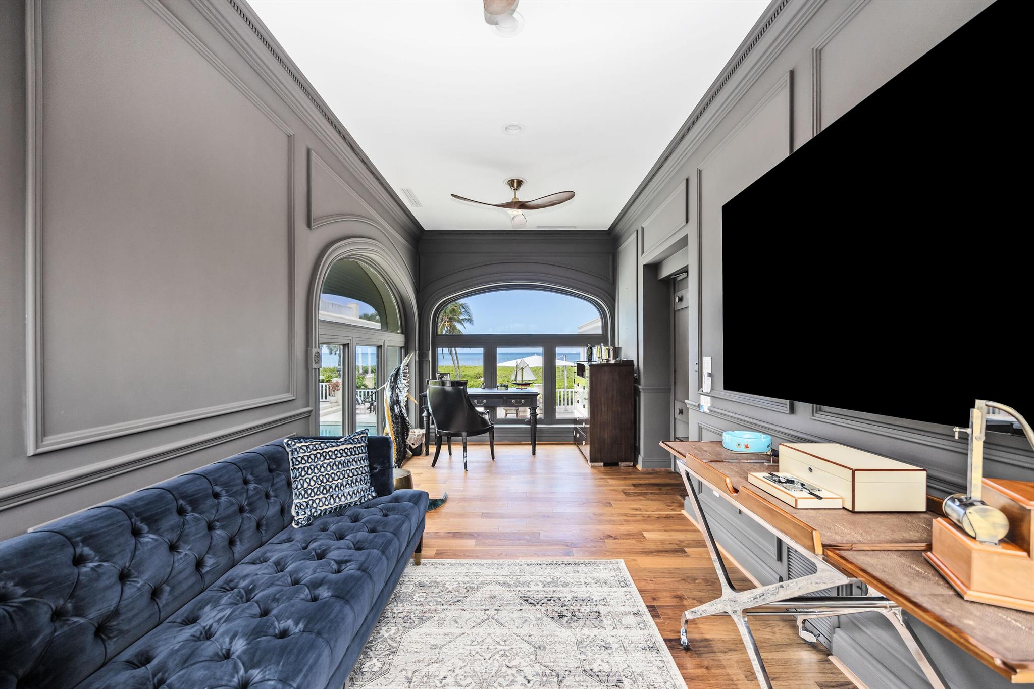 SIESTA PROPERTIES INC UNI - Residential